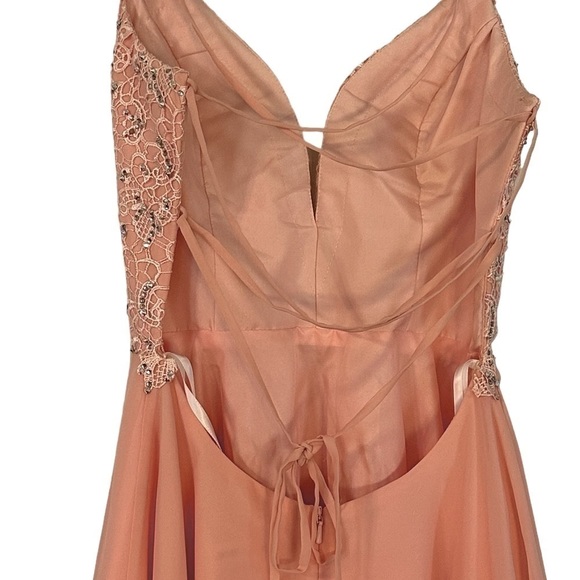 BEAUTIFUL Short Formal Pink Dress by Alyce Paris Size 4 - Picture 9 of 9